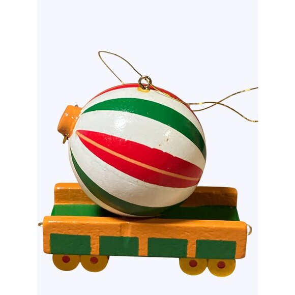 Christmas Train Ornament Car With Striped Ball Decoration Avon Gift Collection - Picture 4 of 11